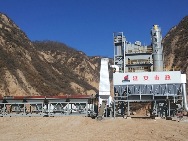 大型路面機(jī)械（可搬遷）瀝青攪拌站